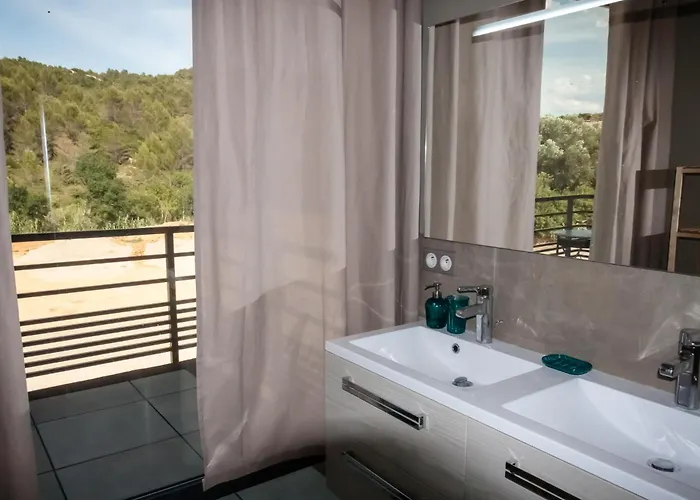 Au Coeur Des Vignes, Vue Sur Le Minervois Apartmán *